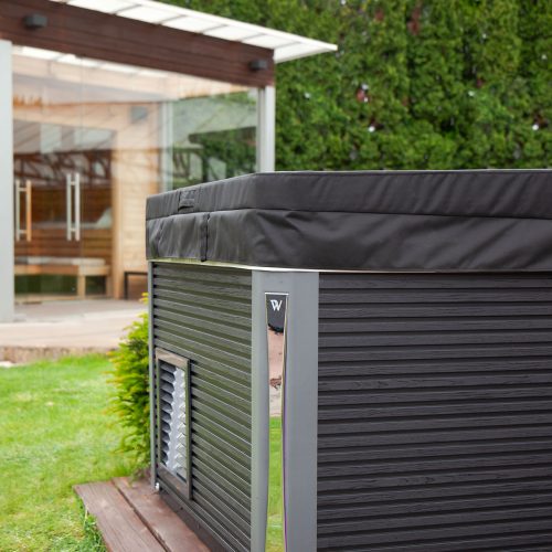 Iceland_cold_plunge-tub_cabinet_with_coverl